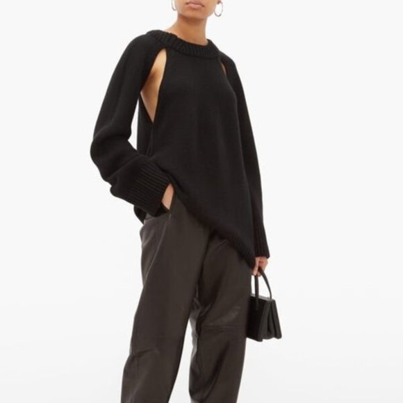 KHAITE Sweaters - KHAITE Liz Cut Out Cashmere Sweater Long Sleeve size S